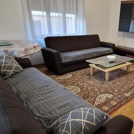 בית הארחה Casa Asani